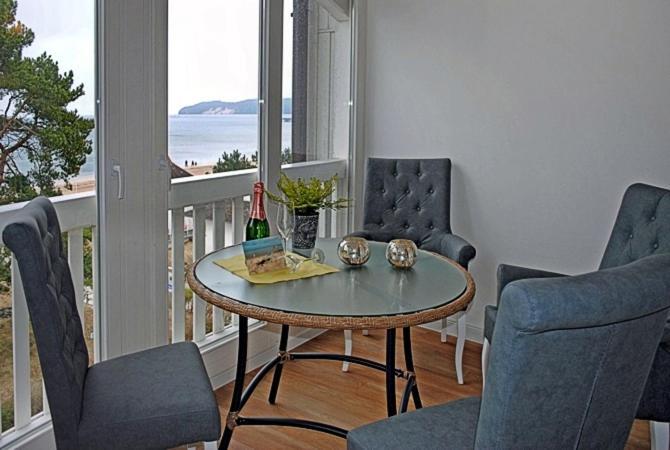 Strandvilla Aegir Mit Ostseeblick Бінц Екстер'єр фото